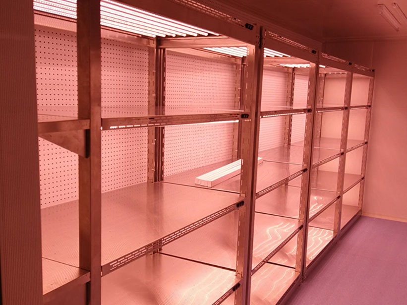 Artificial climate chamber of a base