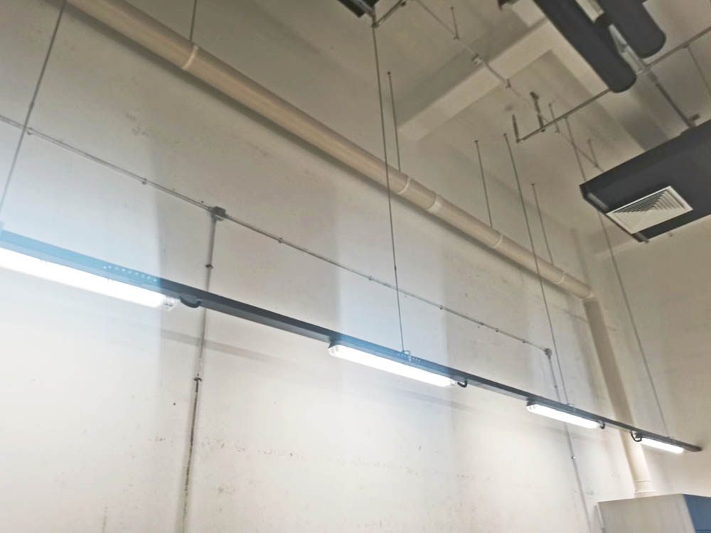 Ultra-pure water quick inspection laboratory